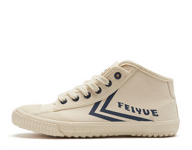 Γυναικεία αθλητικά παπούτσια με επίπεδη σόλα και κορδόνια - διάφορα μοντέλα