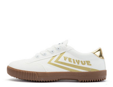 Γυναικεία αθλητικά παπούτσια με επίπεδη σόλα και κορδόνια - διάφορα μοντέλα