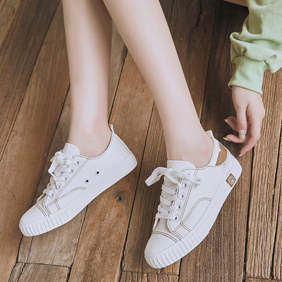 Γυναικεία αθλητικά παπούτσια - διάφορα μοντέλα