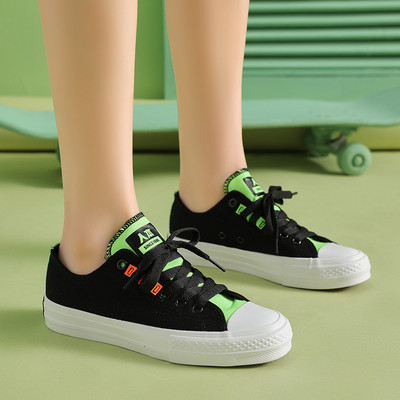 Γυναικεία αθλητικά παπούτσια - διάφορα μοντέλα