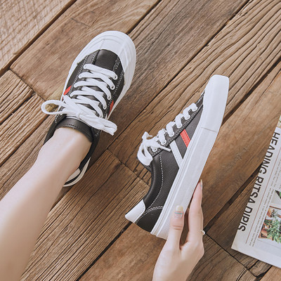 Γυναικεία αθλητικά παπούτσια - διάφορα μοντέλα