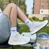 Γυναικεία αθλητικά παπούτσια με πλέγμα και επίπεδη σόλα απλό μοντέλο