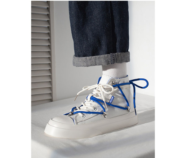 Adidasi moderni de dama cu cravate colorate