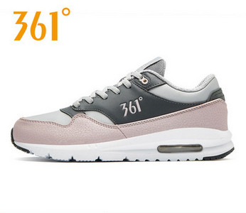 Νέο μοντέλο γυναικεία αθλητικά παπούτσια  με κορδόνια και κέντημα