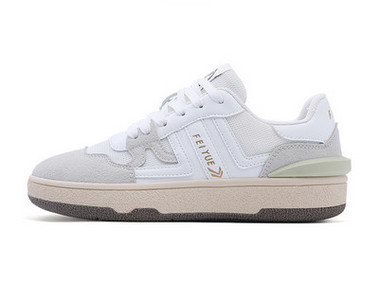 Γυναικεία αθλητικά παπούτσια με κορδόνια και επίπεδη σόλα από οικολογικό σουέτ