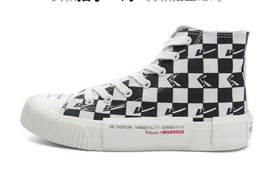 Γυναικεία casual αθλητικά παπούτσια με κορδόνια - δύο μοντέλα