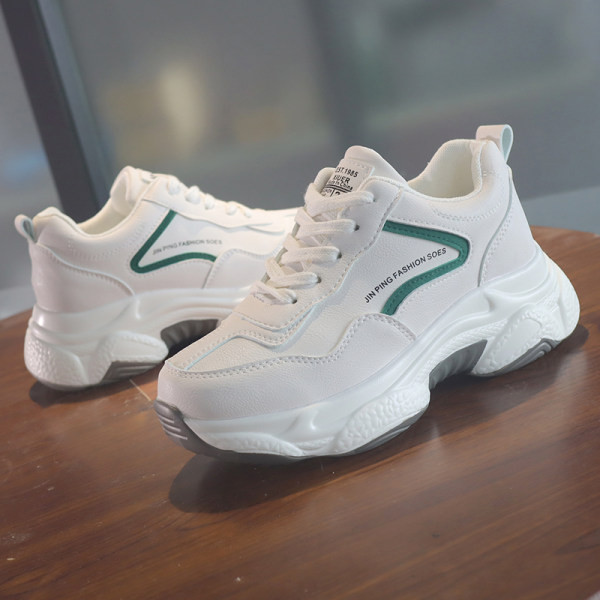 Νέο μοντέλο γυναικεία ψηλοτάκουνα αθλητικά παπούτσια σε λευκό χρώμα