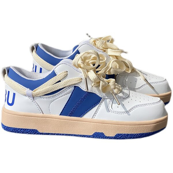 Ženske tenisice sa vezicama i natpisom