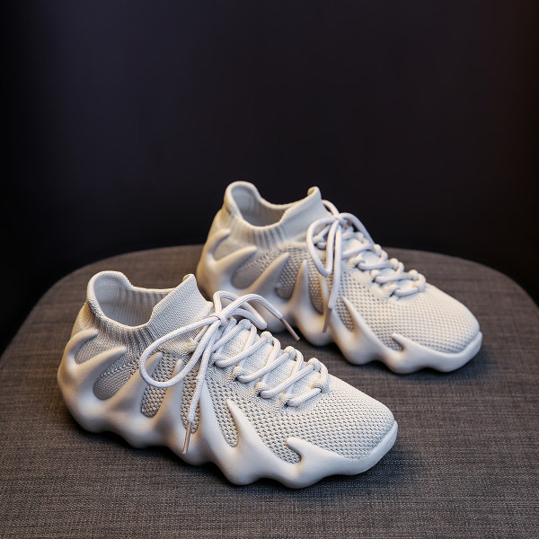 Γυναικεία αθλητικά παπούτσια από ύφασμα με κορδόνια