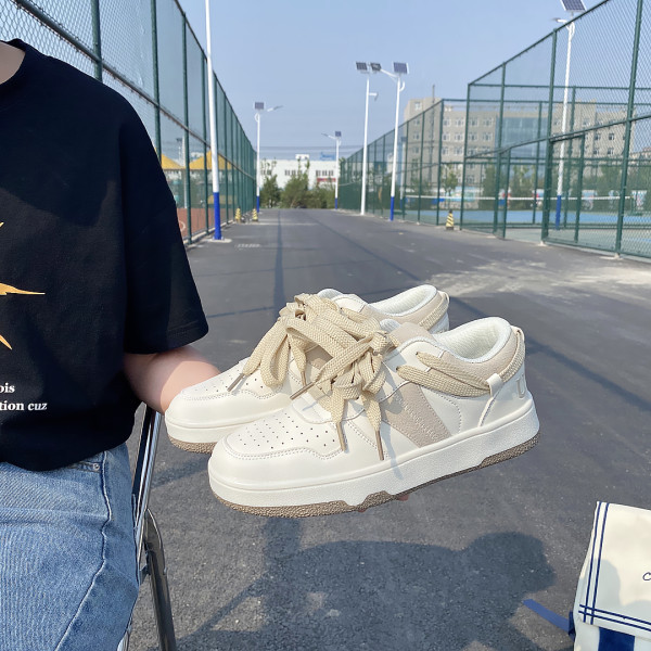 Adidași de damă cu talpă plată și șireturi model uni