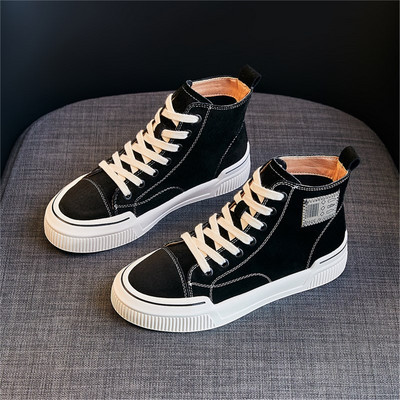 Tenisi dama eleganti din piele intoarsa ecologica cu broderie