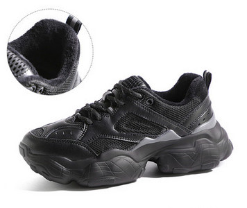 Γυναικεία αθλητικά παπούτσια με ζεστή φόδρα σε διάφορα χρώματα