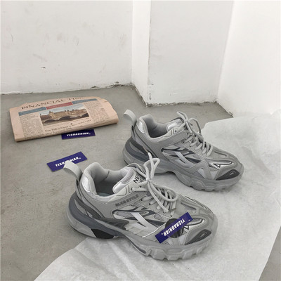 Γυναικεία casual αθλητικά παπούτσια σε τρία χρώματα με τραχιά σόλα