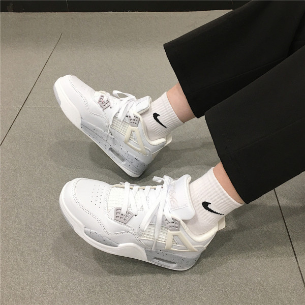 Γυναικεία αθλητικά πάνινα παπούτσια με επίπεδη σόλα απλό μοντέλο