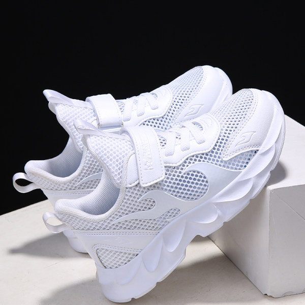 Γυναικεία αθλητικά παπούτσια - διάφορα μοντέλα