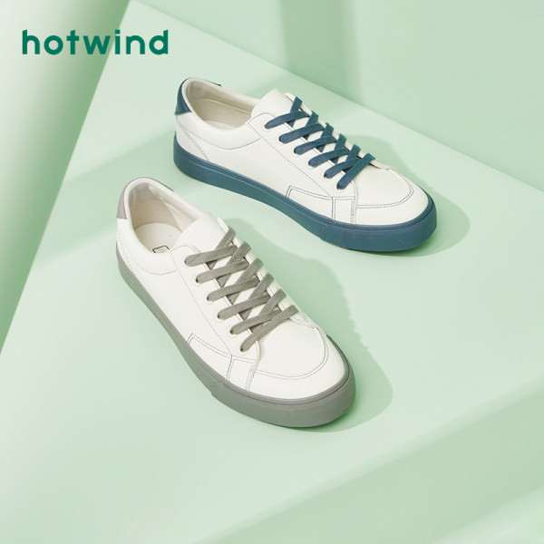 Ανδρικά έκο δερμάτινα αθλητικά παπούτσια με επίπεδη  σόλα και χρωματιστά κορδόνια