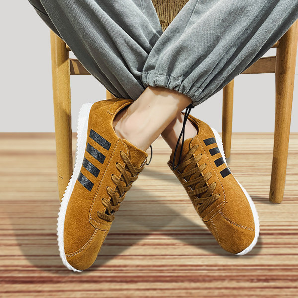 Ανδρικά αθλητικά παπούτσια από οικολογικό σουέτ με επίπεδη σόλα