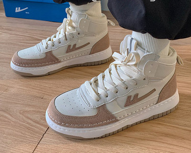 Γυναικεία πάνινα παπούτσια με επίπεδη σόλα και κορδόνια - λευκό και μπεζ