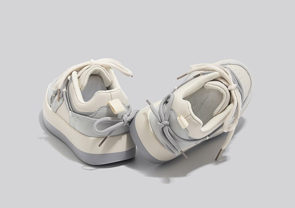 Ženske tenisice s vezicama u smeđoj i sivoj boji