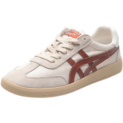 Νέο μοντέλο γυναικεία αθλητικά παπούτσια  με επίπεδη σόλα σε μπεζ χρώμα