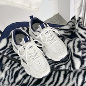 Νέο μοντέλο γυναικεία αθλητικά παπούτσια με κορδόνια και ψηλή σόλα - αρκετά χρώματα