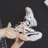 Γυναικεία μοντέρνα αθλητικά παπούτσια με κορδόνια και τραχιά σόλα με κορδόνια και πλέγμα