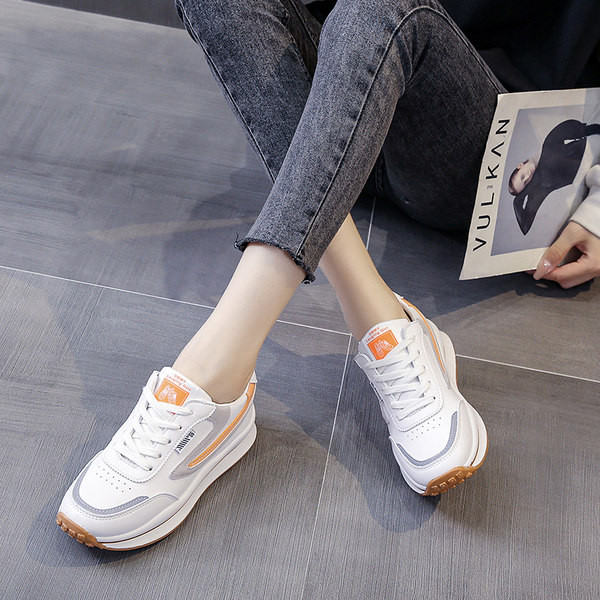 Tenisi dama cu sireturi si talpa plata - doua culori