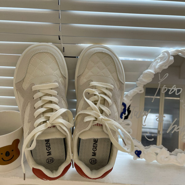 Ženske tenisice u više boja