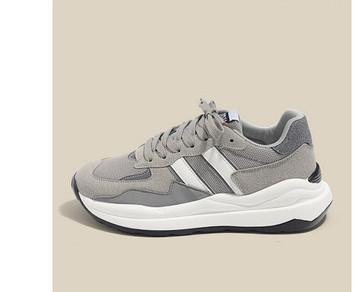 Casual αθλητικά παπούτσια με χρωματιστά κορδόνια και επίπεδη σόλα