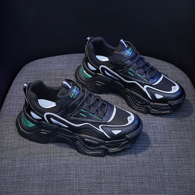 Γυναικεία αθλητικά παπούτσια με ψηλή σόλα σε τρία χρώματα