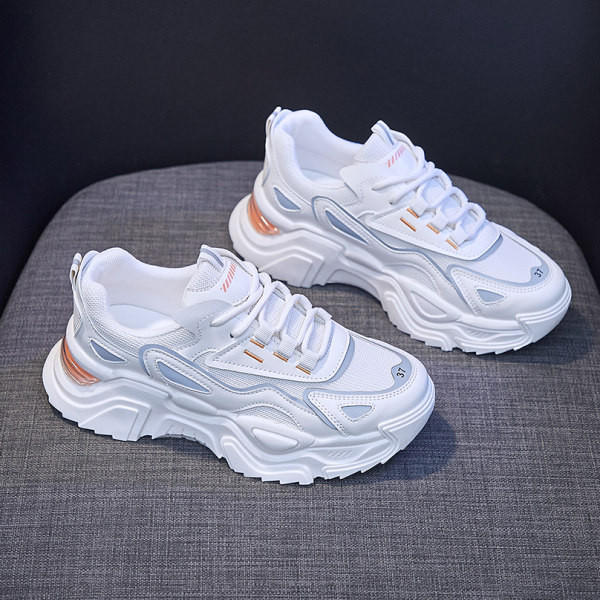 Γυναικεία αθλητικά παπούτσια με ψηλή σόλα σε τρία χρώματα