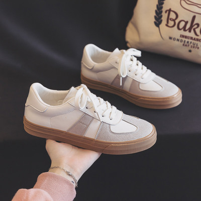 Νέο μοντέλο γυναικεία αθλητικά παπούτσια με κορδόνια