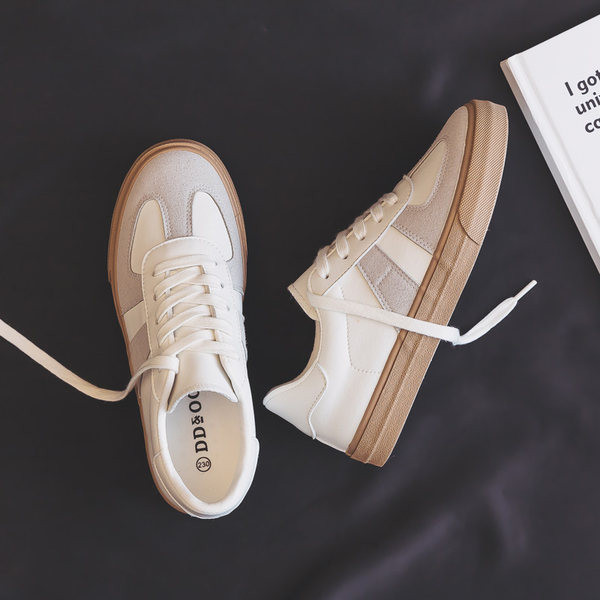 Νέο μοντέλο γυναικεία αθλητικά παπούτσια με κορδόνια