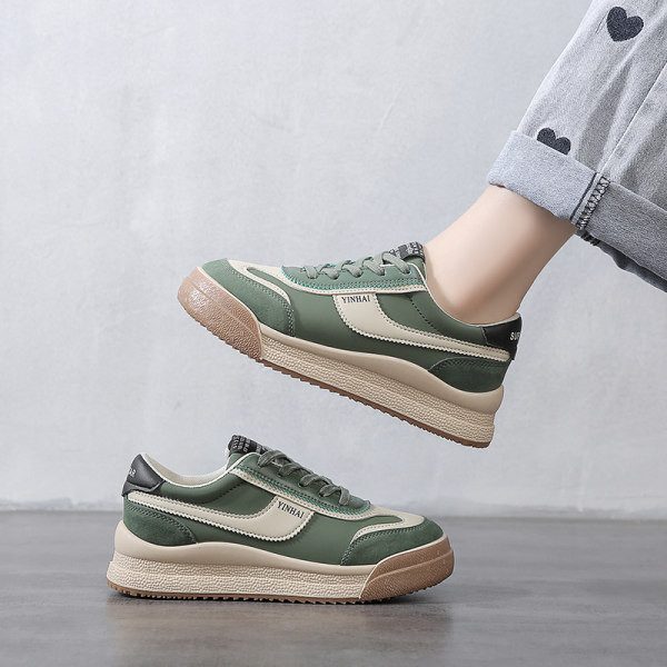 Casual αθλητικά παπούτσια με κορδόνια σε τρία χρώματα