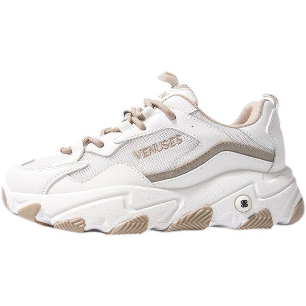 Γυναικεία μοντέρνα αθλητικά παπούτσια με κορδόνια και τραχιά σόλα