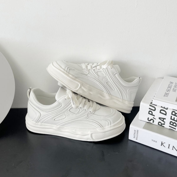 Butoaie casual de dama model rotunjit cu talpa plata