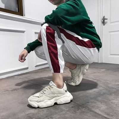 Σύγχρονα ανδρικά αθλητικά παπούτσια με τραχιά σόλα - αρκετά χρώματα