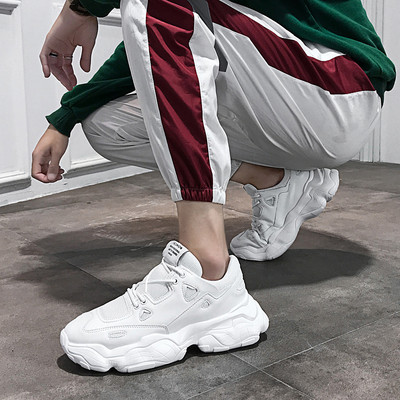 Σύγχρονα ανδρικά αθλητικά παπούτσια με τραχιά σόλα - αρκετά χρώματα