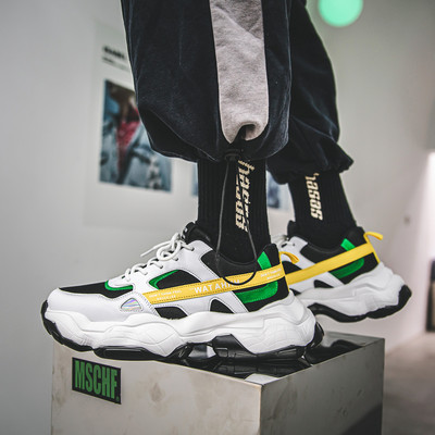 Σύγχρονα ανδρικά αθλητικά παπούτσια με τραχιά σόλα - αρκετά χρώματα