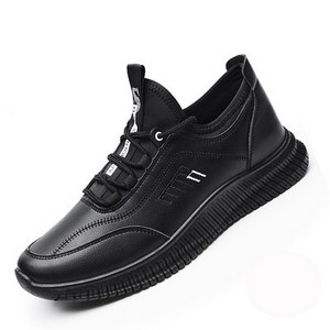 Model nou de pantofi sport și casual cu șireturi în negru