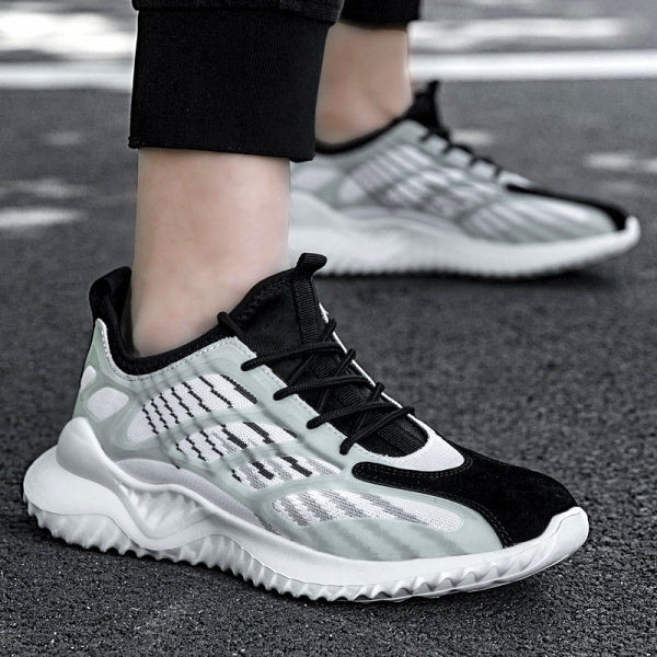 Moderne muške tenisice s mrežastim dijelom