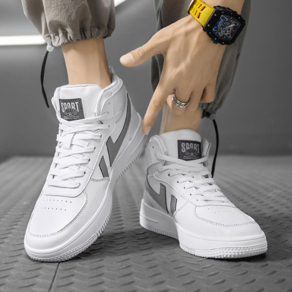 Visoki model muških tenisica od eko kože