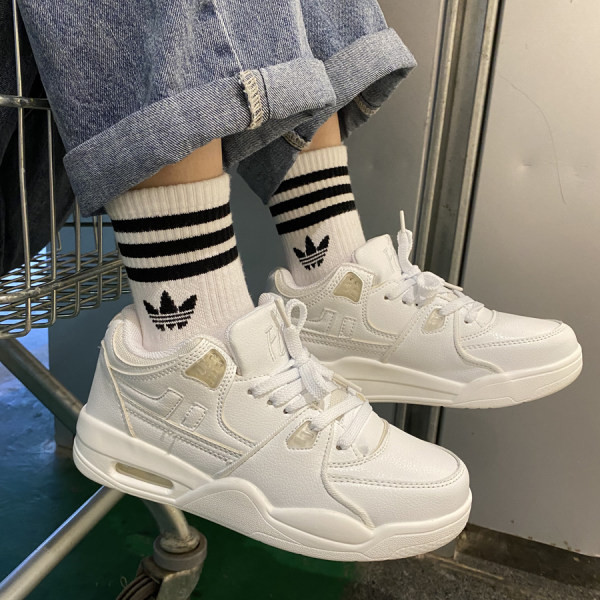 Tenisi casual pentru bărbați, cu șireturi și talpă plată, în alb