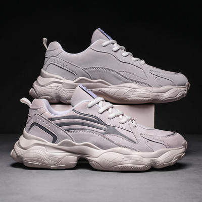 Tenisi moderni pentru bărbați cu talpă aspră - mai multe modele