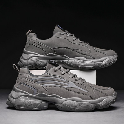 Tenisi moderni pentru bărbați cu talpă aspră - mai multe modele