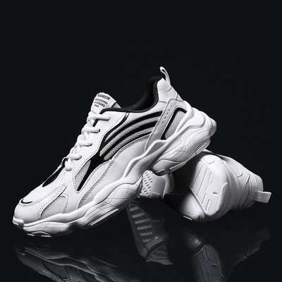 Tenisi moderni pentru bărbați cu talpă aspră - mai multe modele