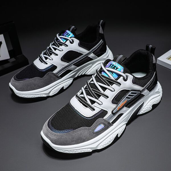 Adidași bărbați cu șireturi și talpă plată - mai multe modele