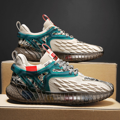 Tenisi de bărbați controversați cu șireturi în mai multe culori