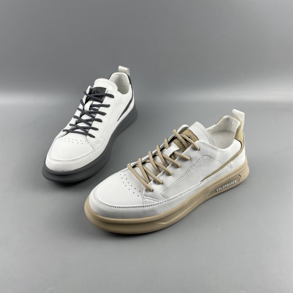 Adidași bărbați cu șireturi - două modele