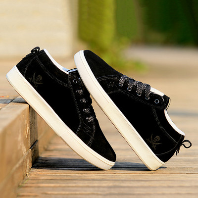 Casual ανδρικά αθλητικά παπούτσια για το φθινόπωρο σε διάφορα μοντέλα